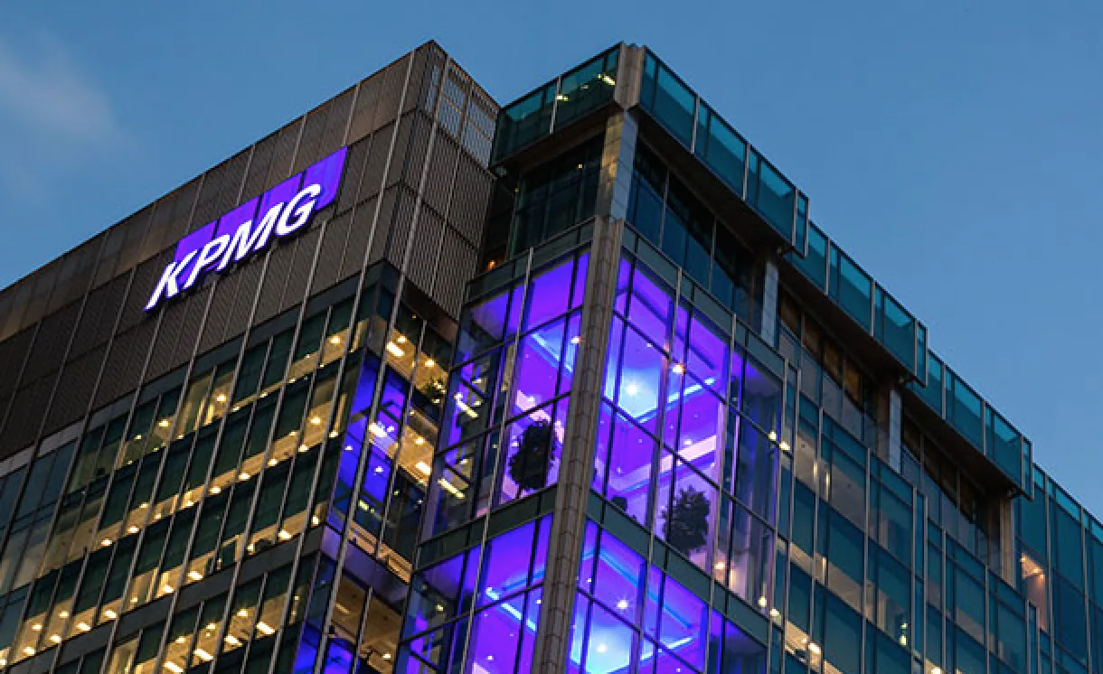 Bitrix24 Case Study KPMG